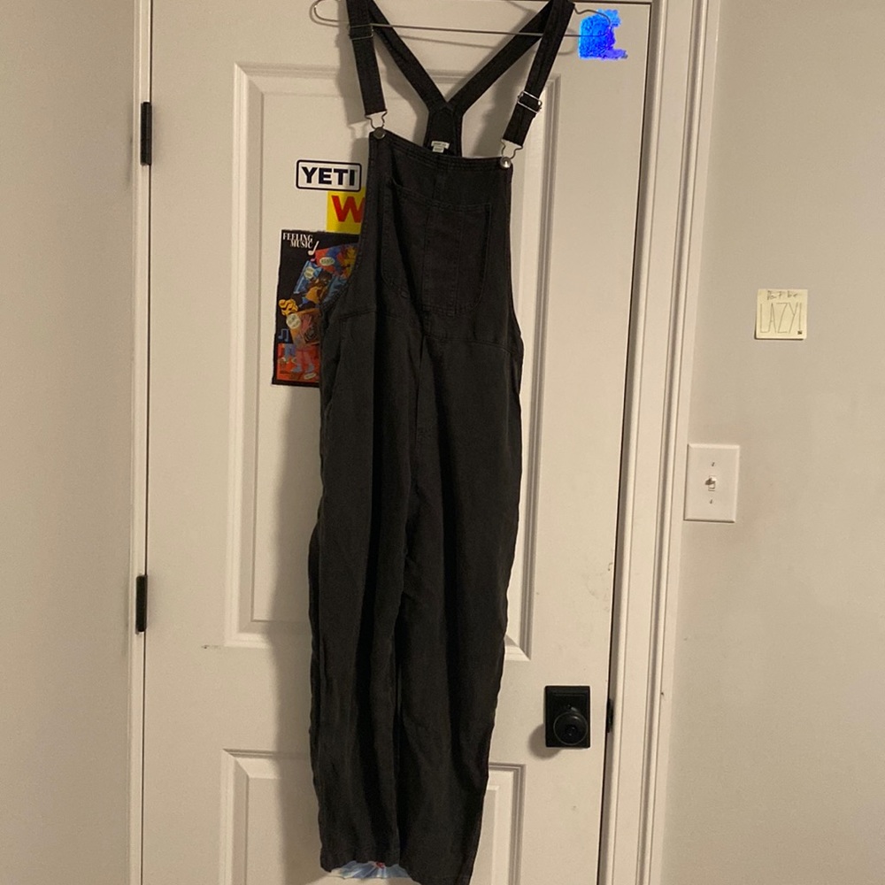 Aerie black overalls